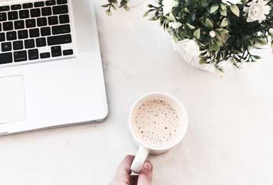 爱游戏入口-徐杰上赛季个人高光回顾：场均得到15.8分4篮板7助攻